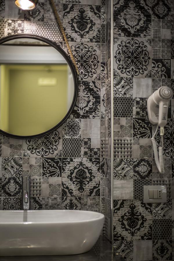 Trevi Contemporary Suite Рим Екстериор снимка