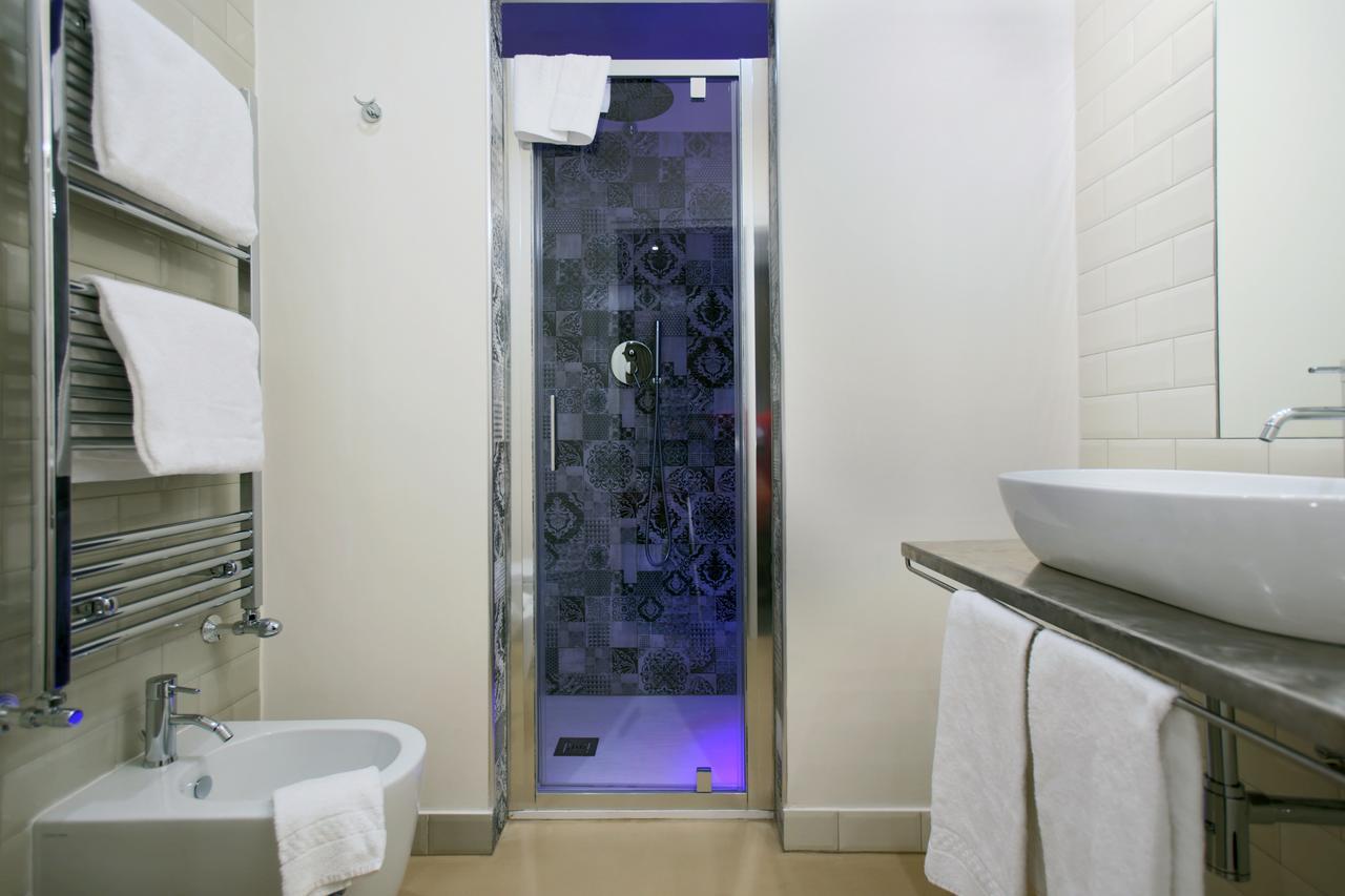 Trevi Contemporary Suite Рим Екстериор снимка