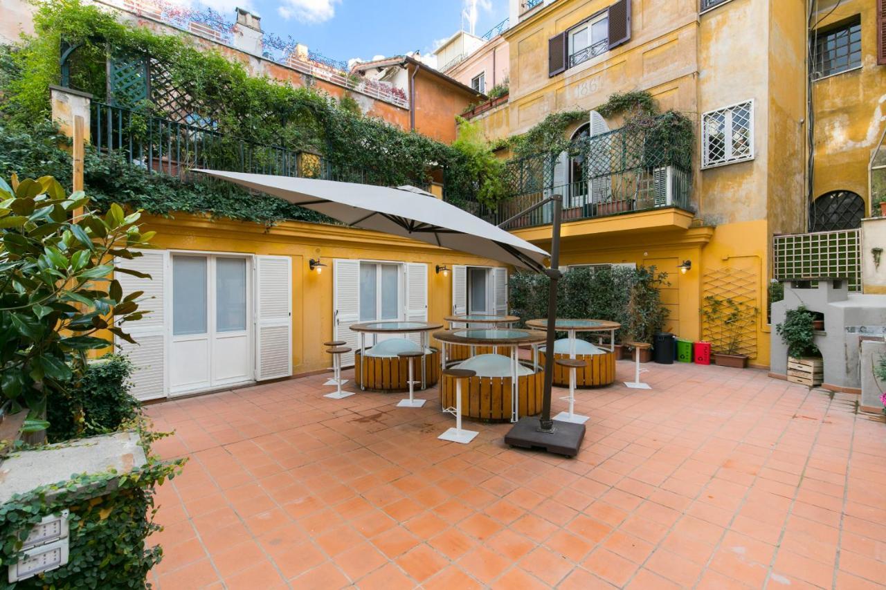 Trevi Contemporary Suite Рим Екстериор снимка