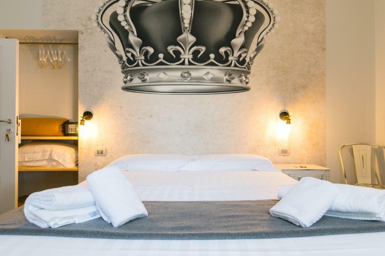 Trevi Contemporary Suite Рим Екстериор снимка